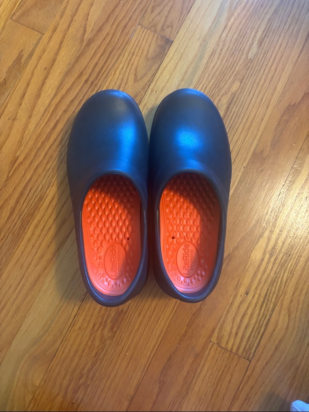 CROCS Women's Black LiteRide Clogs - NEVER WORN